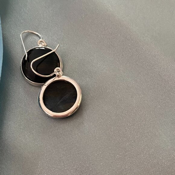 Earrings! Beautiful Black Onyx discs set in Sterling Silver! - Picture 4 of 4